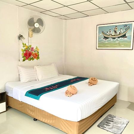 Jj Karon Beach Hotel מראה חיצוני תמונה